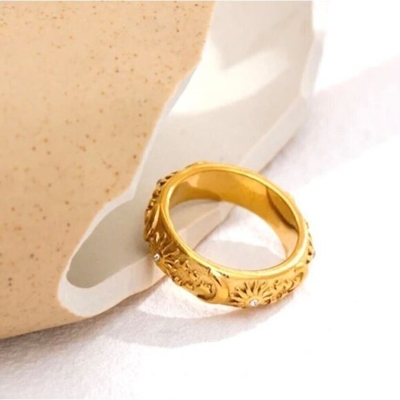NWT Band Ring 18K Gold Plated Star Moon Sun Raised Design Thick Band Ring Women’ - Picture 4 of 11